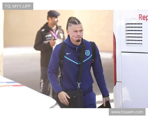 菲利普斯：我有动力继续踢球 期待未来生涯